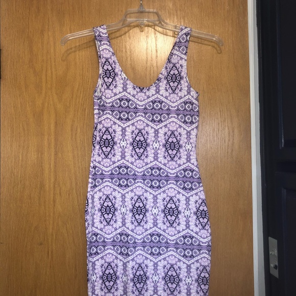 Short pattern dress - Picture 1 of 2